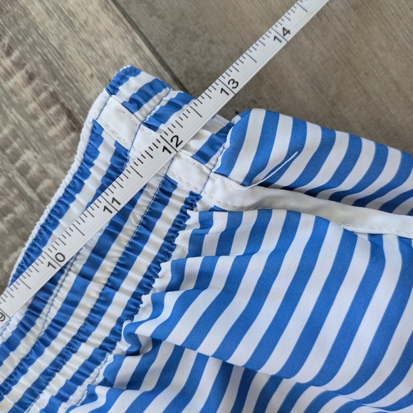 Varsity Spirit Cheer Shorts Size Small Striped Blue White - Picture 6 of 6